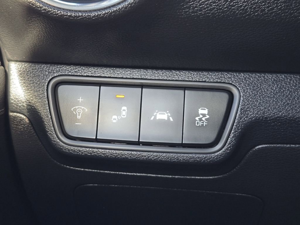 Used 2021 Kia Forte GT-Line w/ GT-Line Premium Package image 23