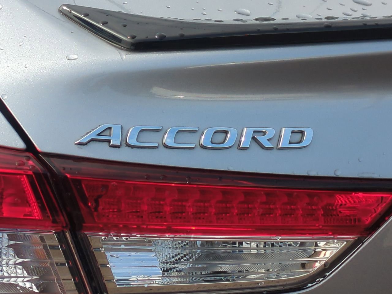 Used 2022 Honda Accord Sport image 30