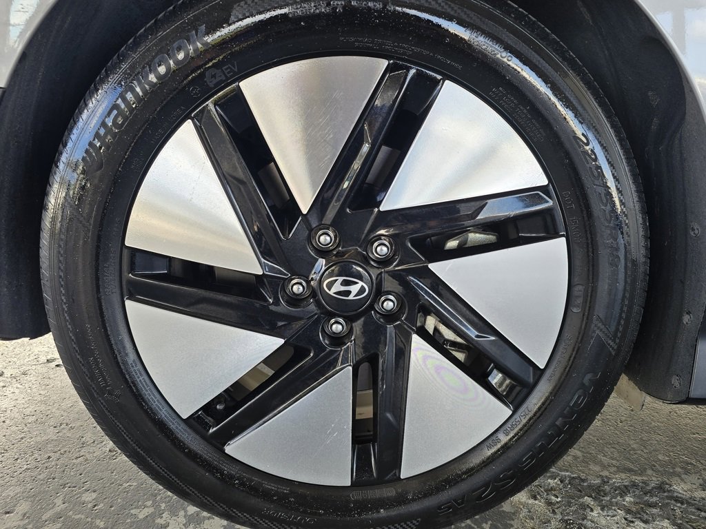 Used 2023 Hyundai Ioniq 6 SE image 53