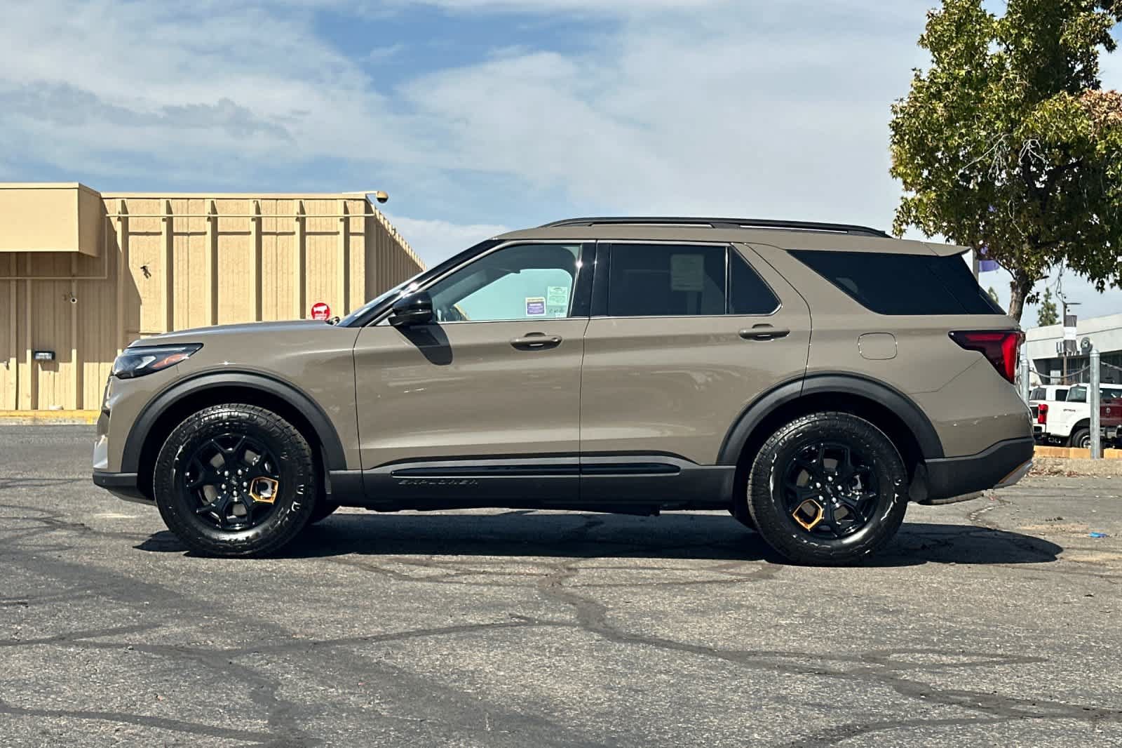 New 2026 Ford Explorer Tremor w/ Tremor Ultimate Package AWD/4WD image 5