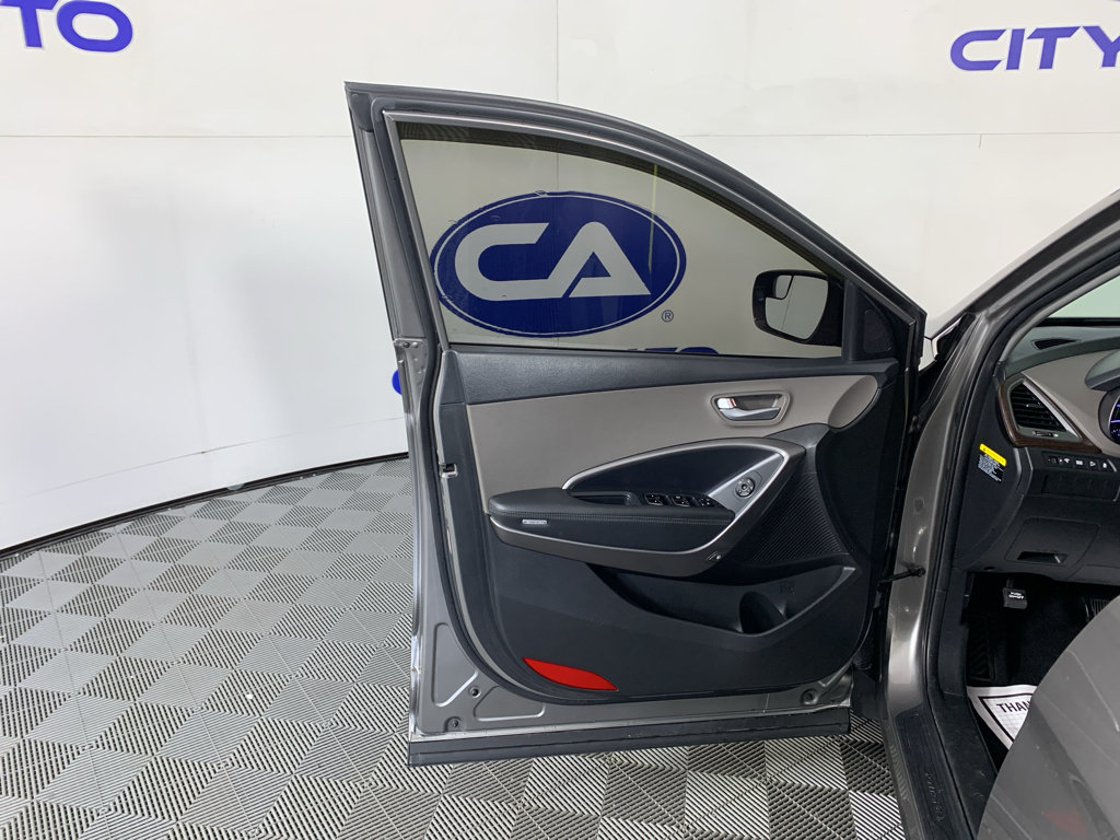 Used 2018 Hyundai Santa Fe Sport FWD image 13
