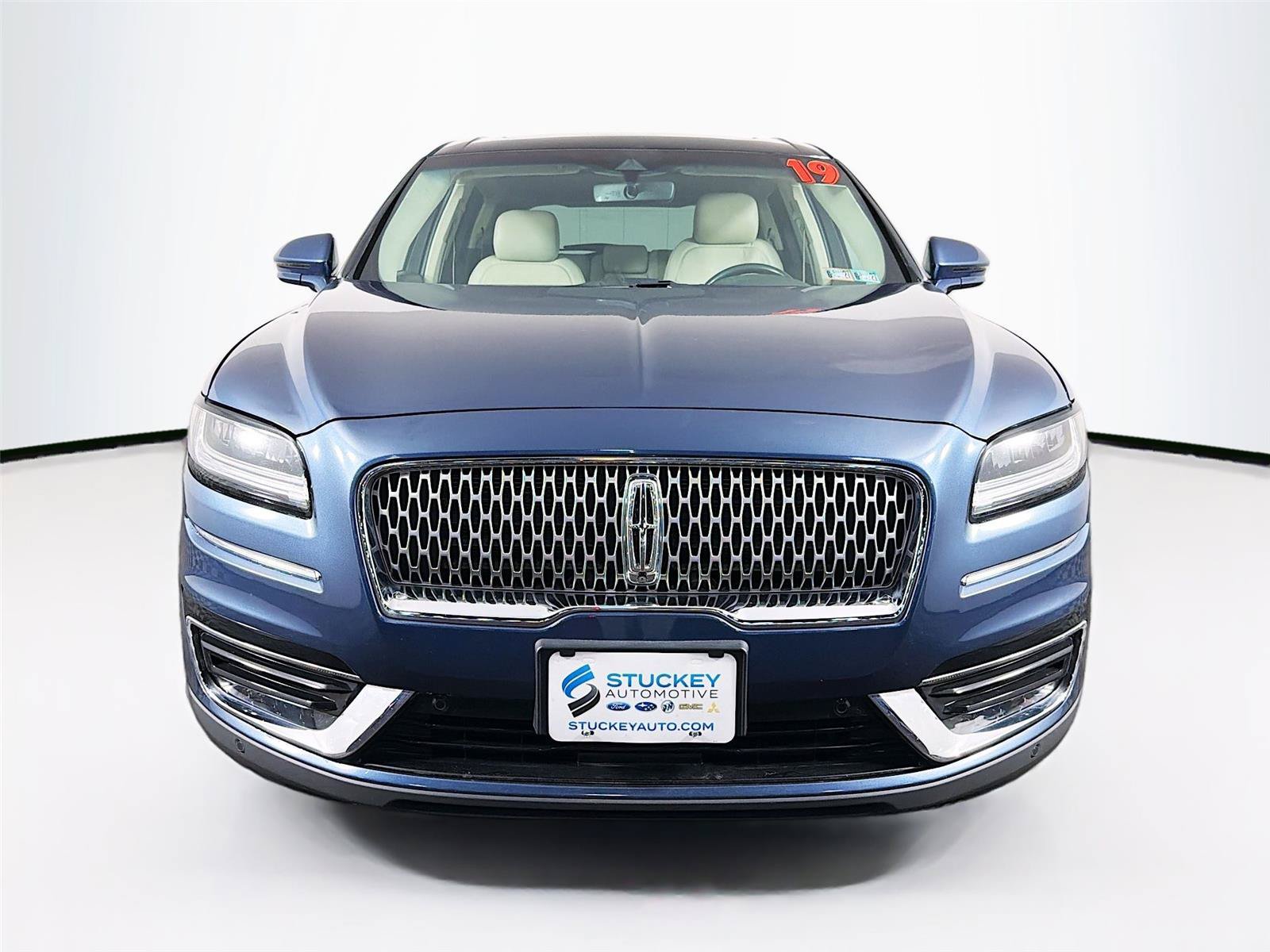 Used 2019 Lincoln Nautilus Reserve AWD/4WD image 6