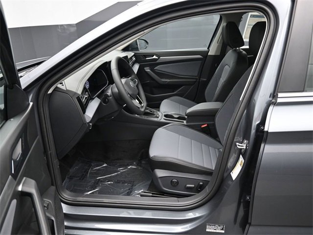 New 2026 Volkswagen Jetta SE image 9