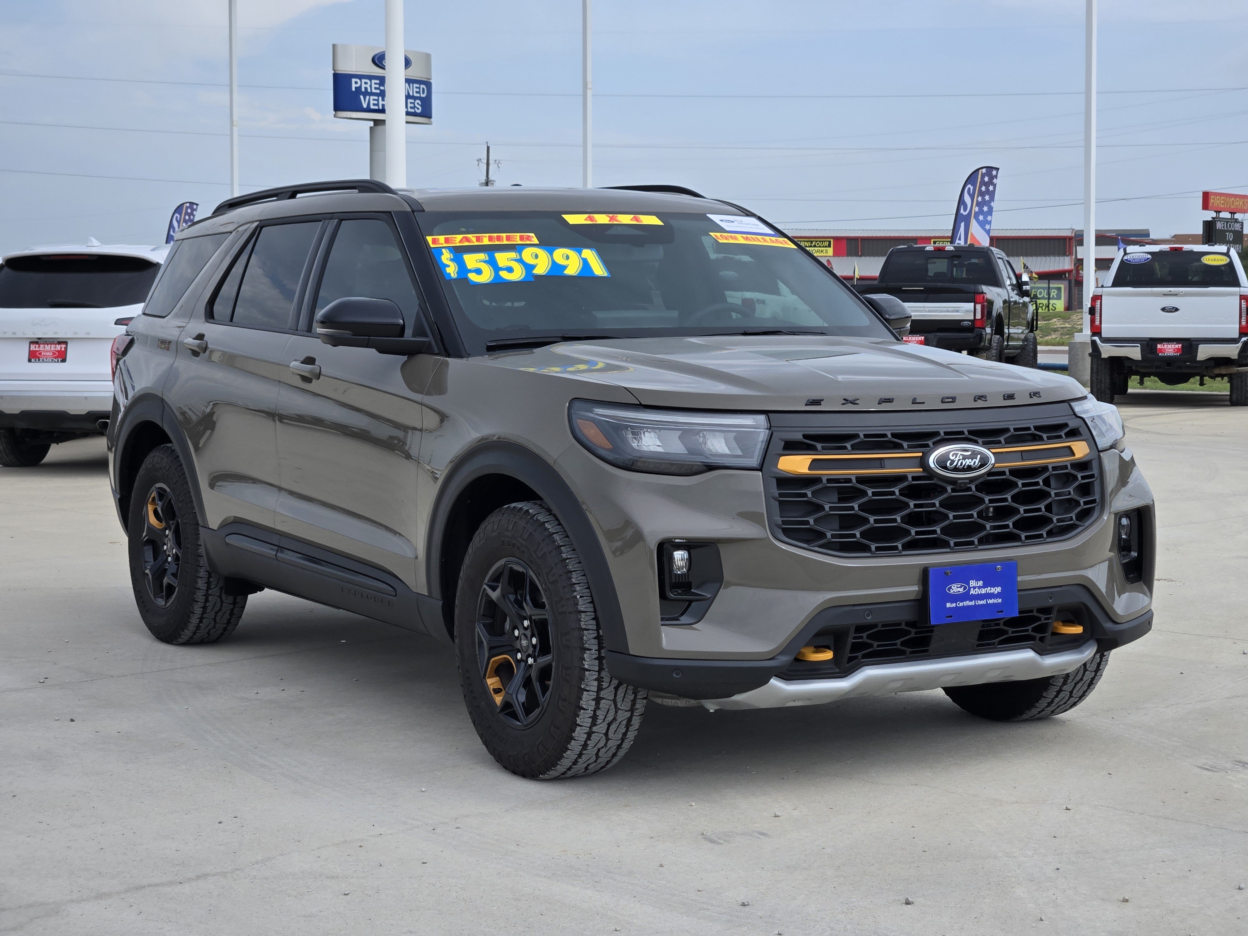 Certified 2026 Ford Explorer Tremor w/ Tremor Ultimate Package AWD/4WD image 3