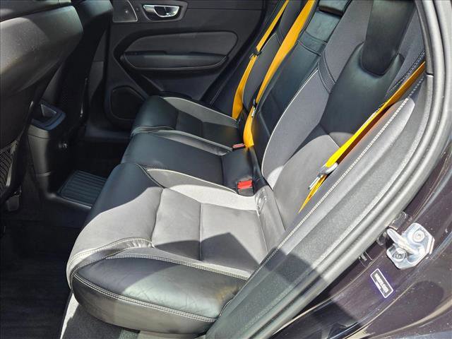 Used 2020 Volvo XC60 T8 Polestar w/ Protection Package Premier image 16