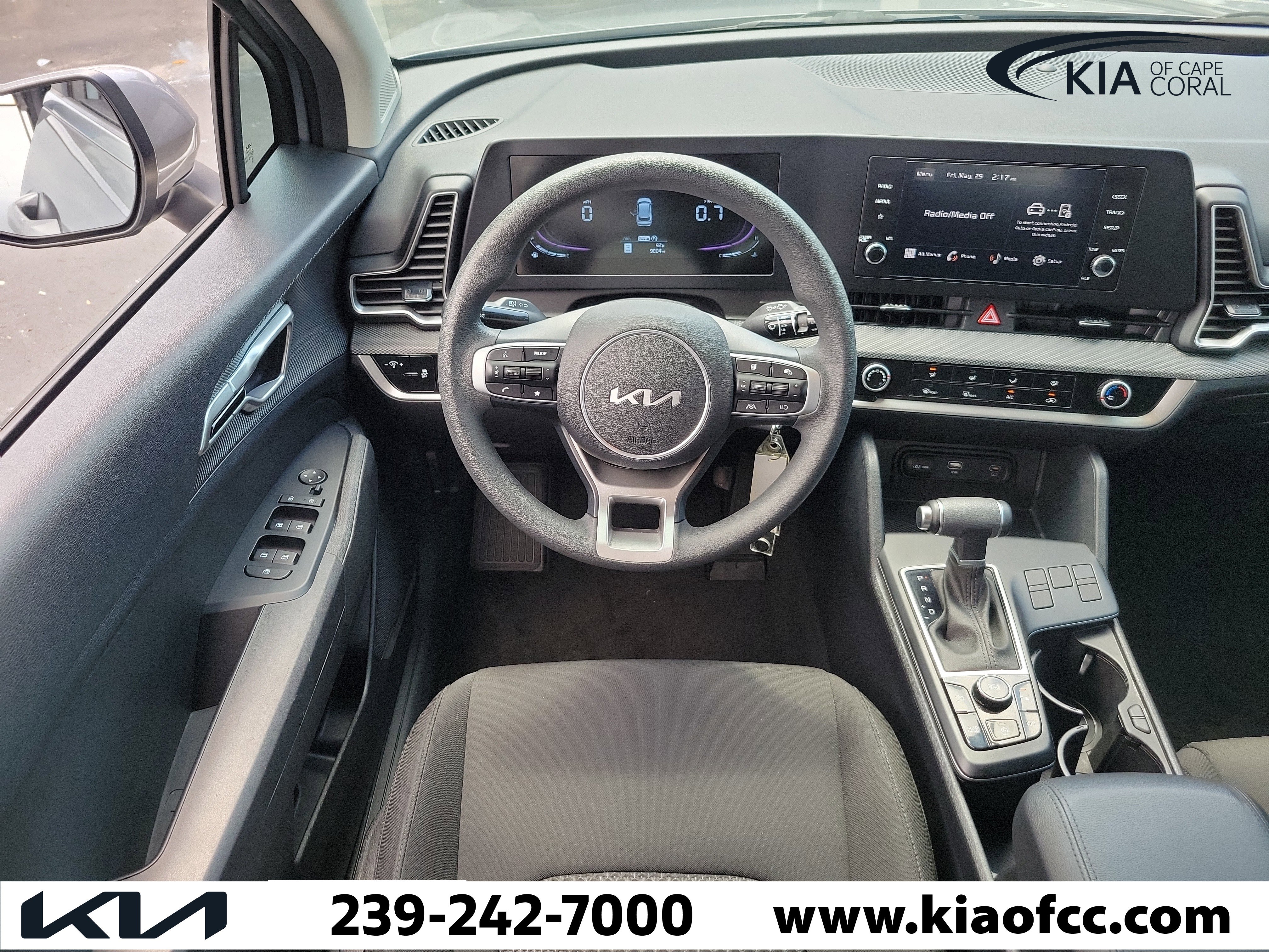 Certified 2025 Kia Sportage LX FWD image 15