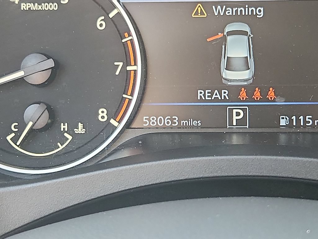Used 2024 Nissan Altima 2.5 SR FWD image 19