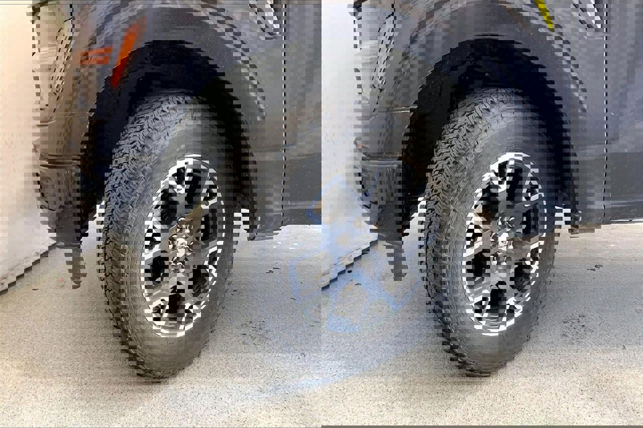 Used 2024 Ford F150 STX image 20