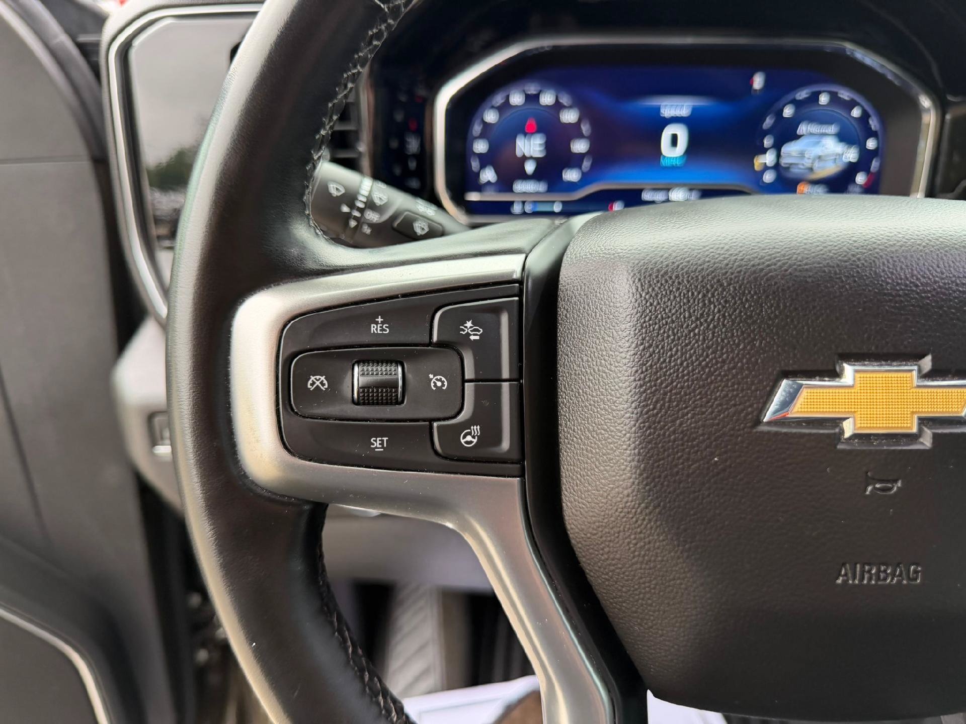 Certified 2023 Chevrolet Silverado 1500 LT w/ Z71 Off-Road Package AWD/4WD image 21