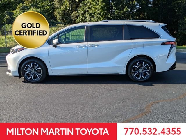 Certified 2026 Toyota Sienna Platinum AWD/4WD image 7