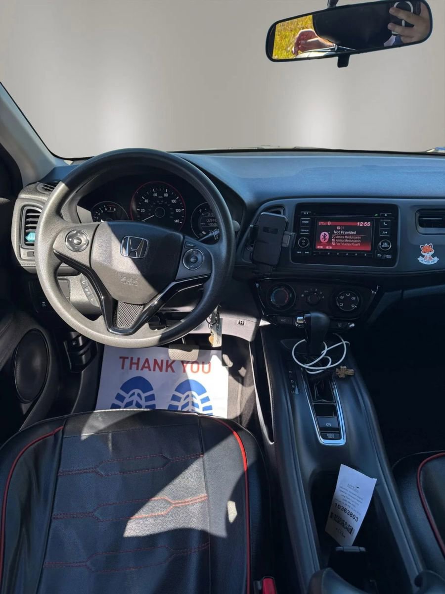 Used 2017 Honda HR-V LX image 12