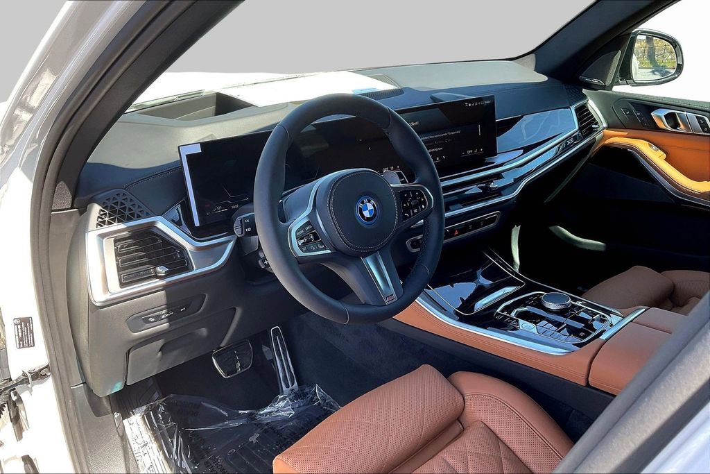 New 2026 BMW X5 xDrive50e AWD/4WD image 17