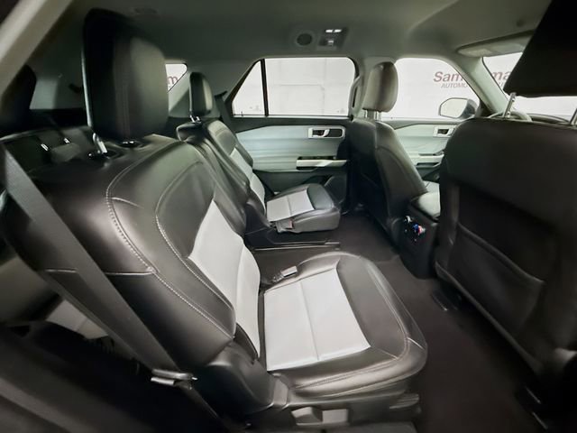 Used 2023 Ford Explorer XLT w/ Equipment Group 202A image 28