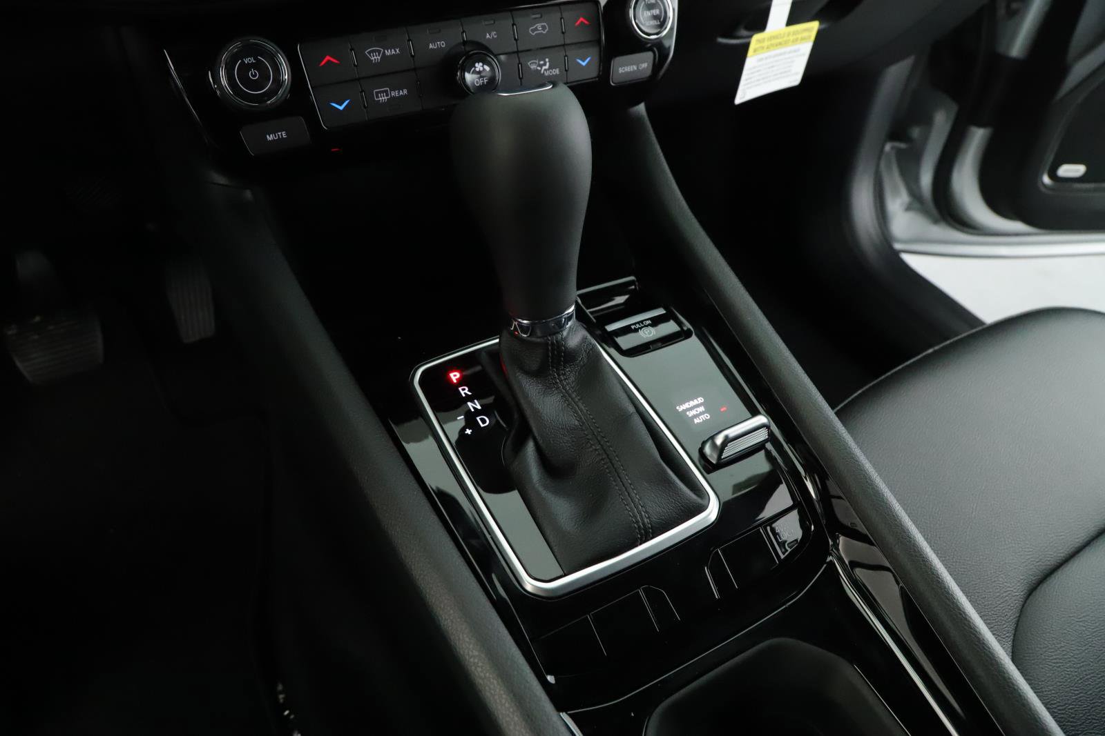 New 2026 Jeep Compass Limited w/ Sun, Sound & Navigation Group image 16