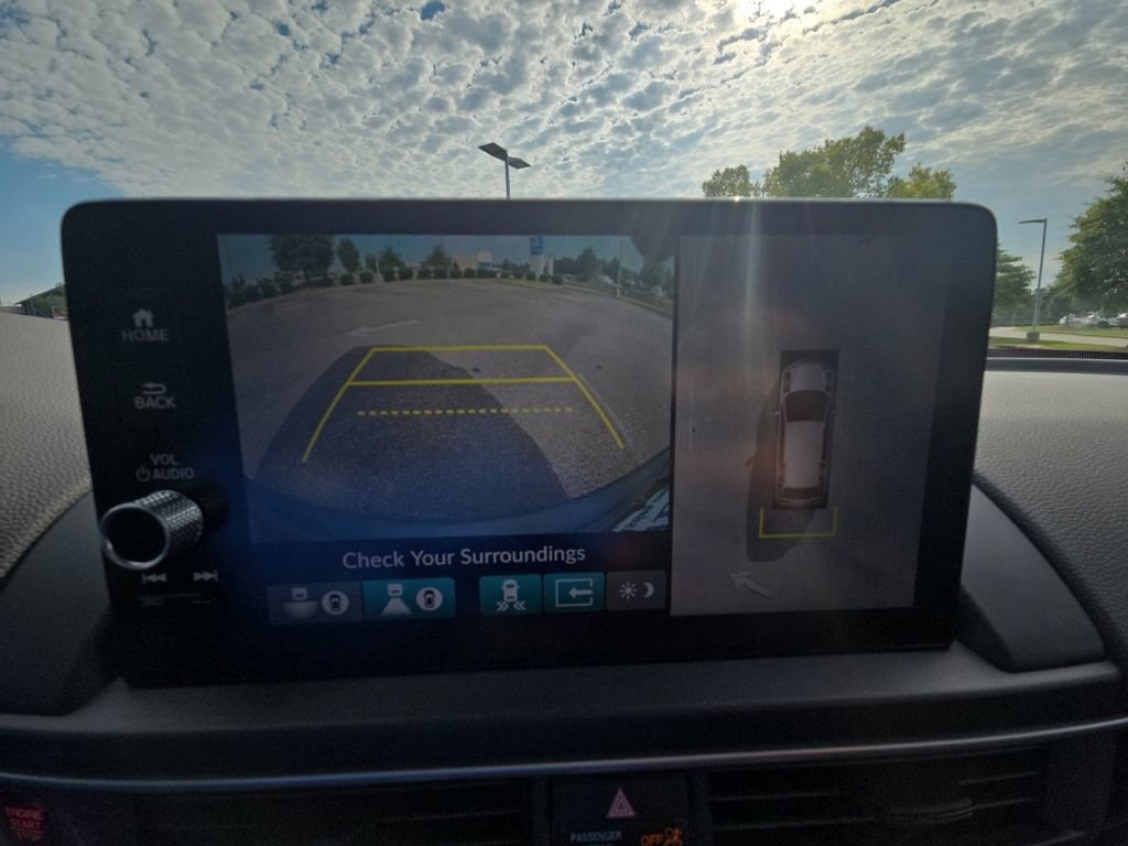 Used 2024 Honda Pilot Elite image 53