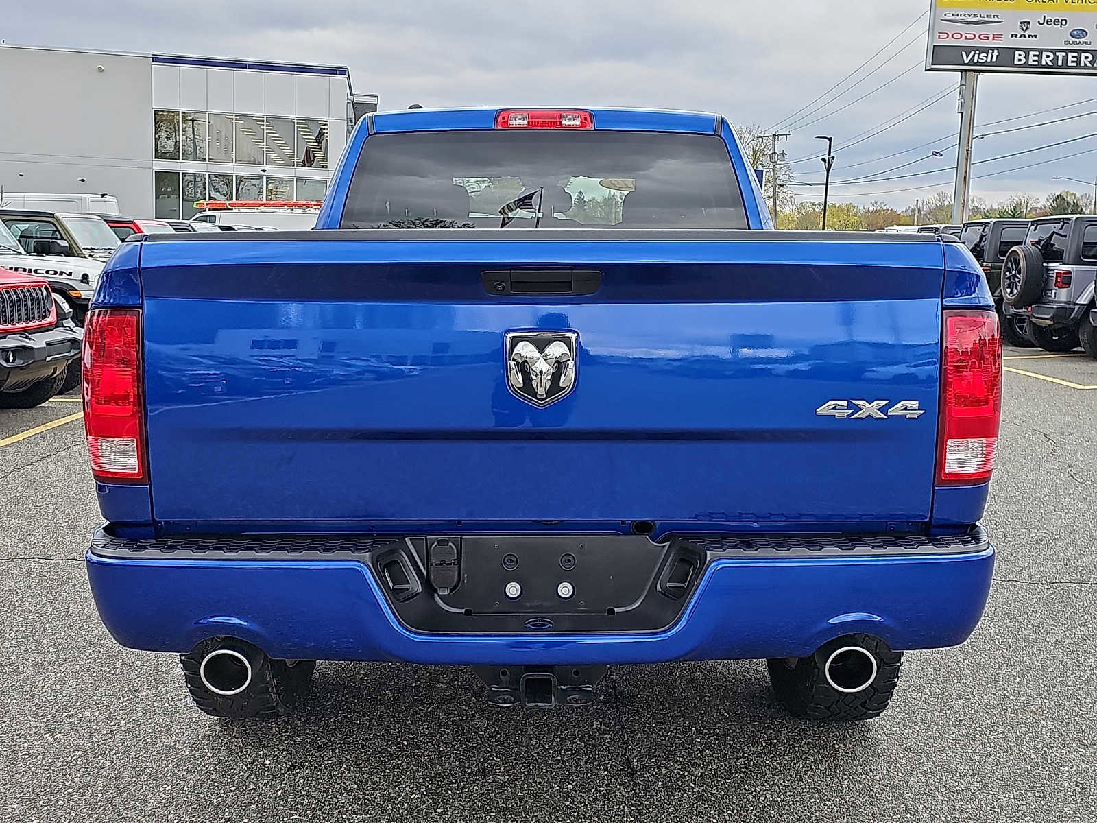 Used 2019 RAM 1500 Express w/ Express Value Package image 5