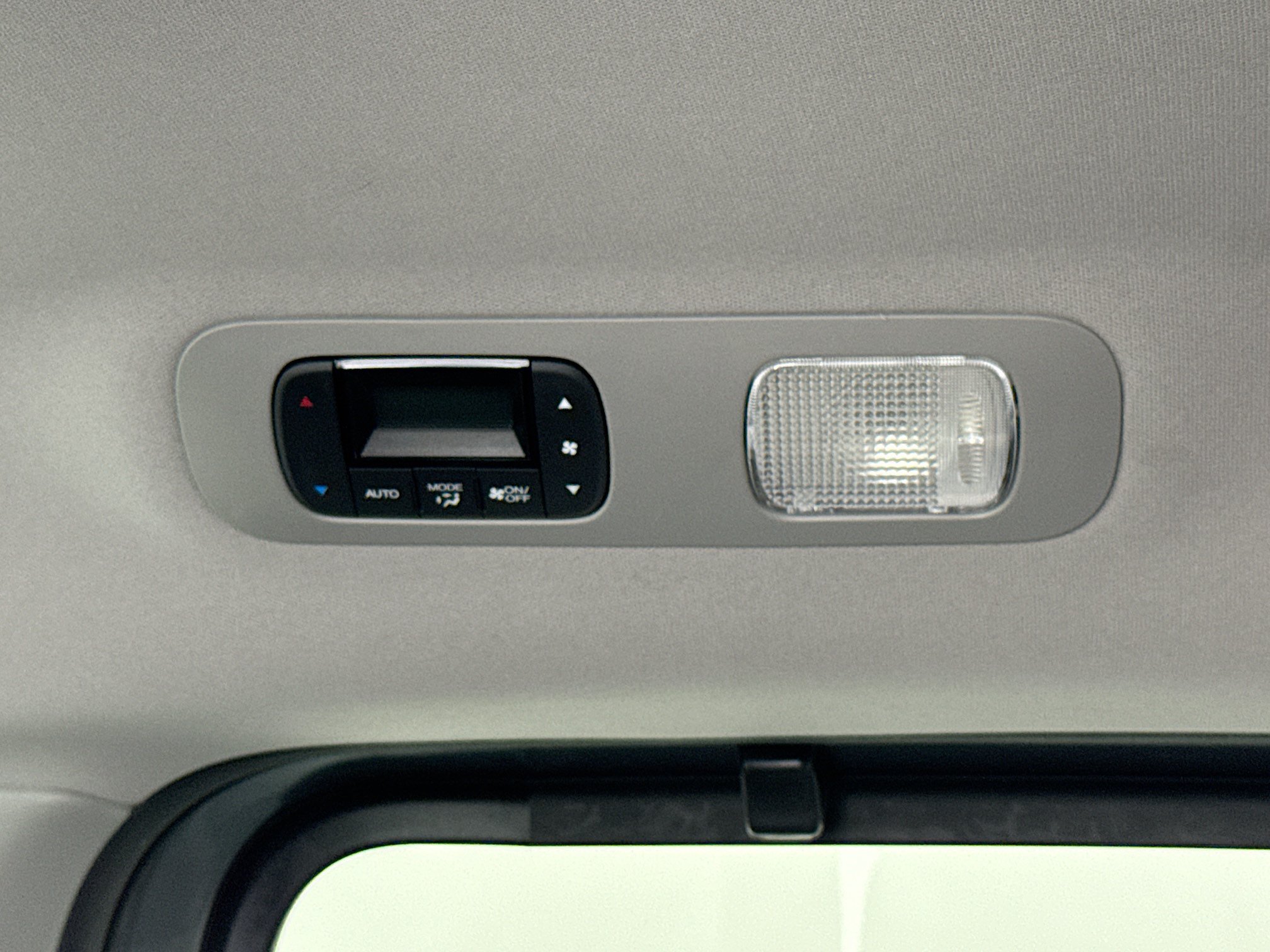 Certified 2024 Honda Odyssey Elite image 27