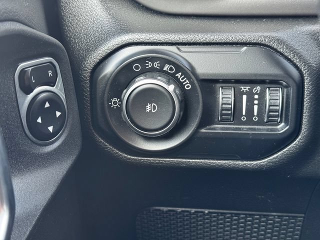 Used 2020 Jeep Wrangler Unlimited Sport S AWD/4WD image 24