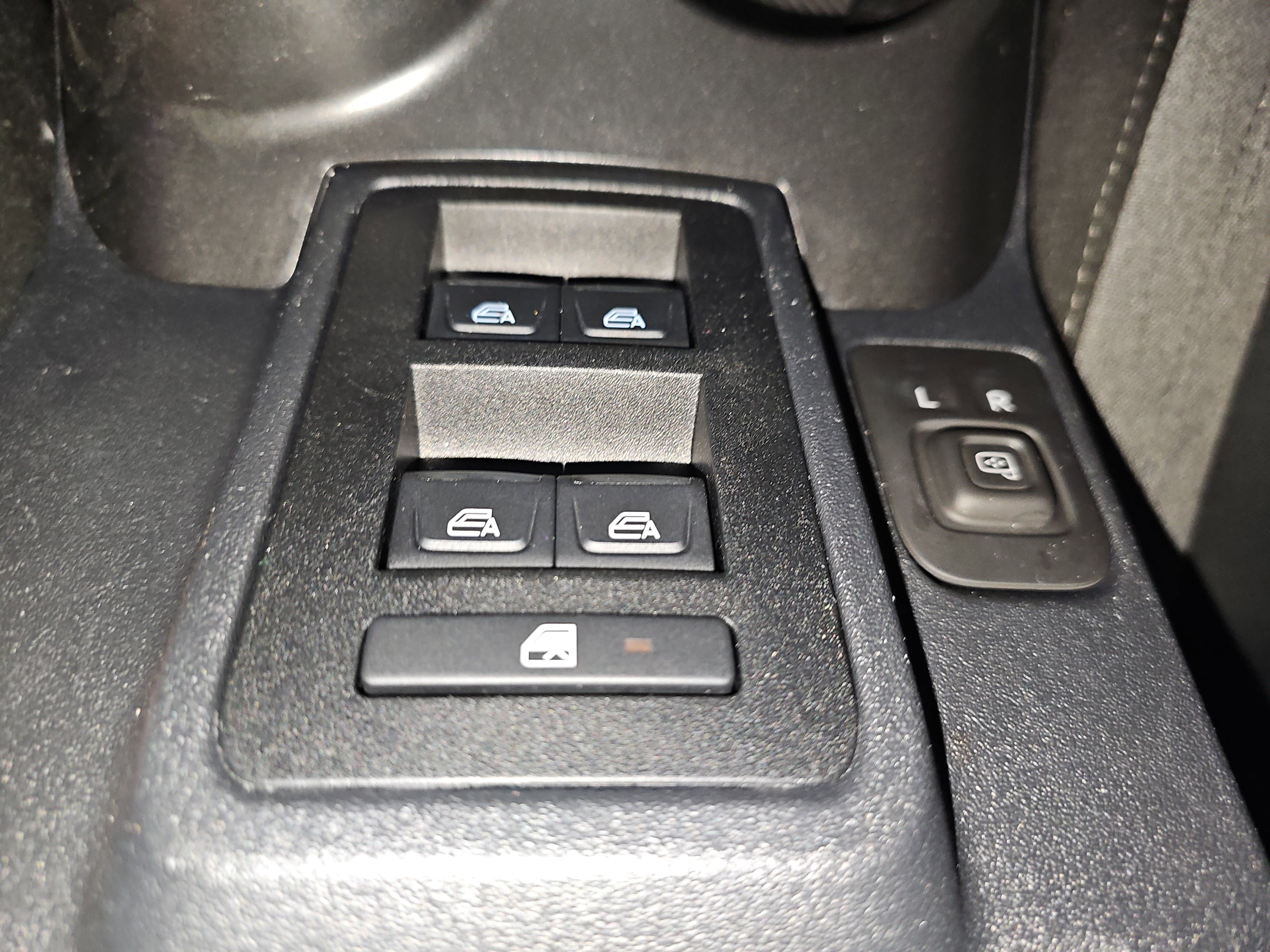 Used 2023 Ford Bronco Big Bend image 28