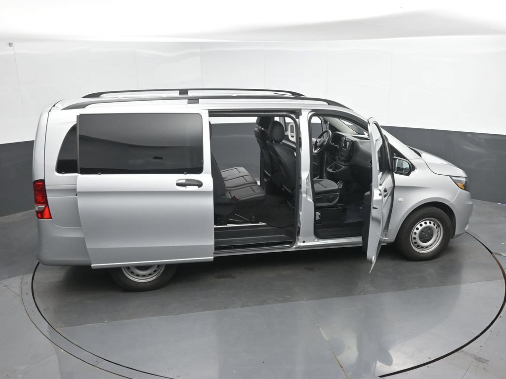 Used 2023 Mercedes-Benz Metris Passenger image 52