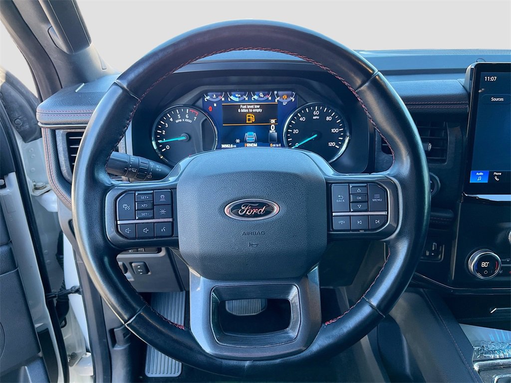 Used 2023 Ford Expedition Limited image 11