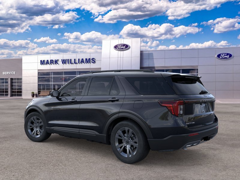 New 2026 Ford Explorer Active w/ Active Comfort Package AWD/4WD image 4