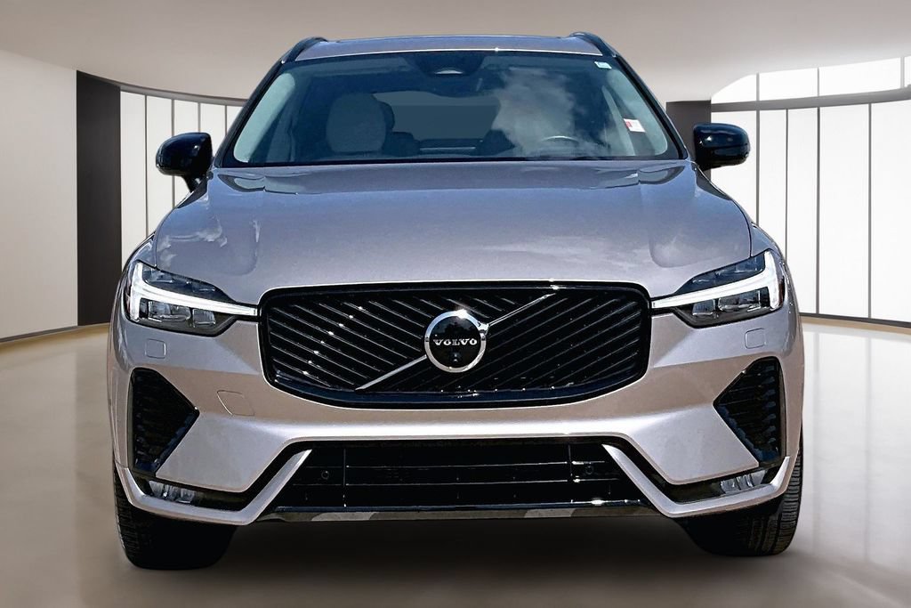 Used 2026 Volvo XC60 B5 Ultra w/ Protection Package Premier AWD/4WD image 3