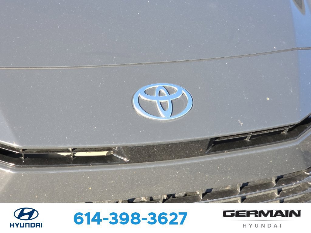 Used 2025 Toyota Camry XSE AWD/4WD image 12