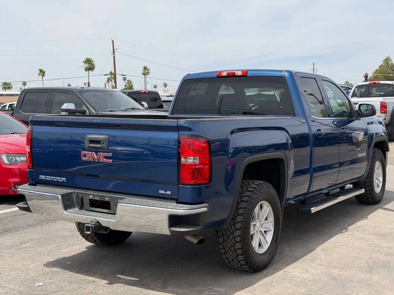 Used 2015 GMC Sierra 1500 SLE w/ SLE Value Package RWD image 11