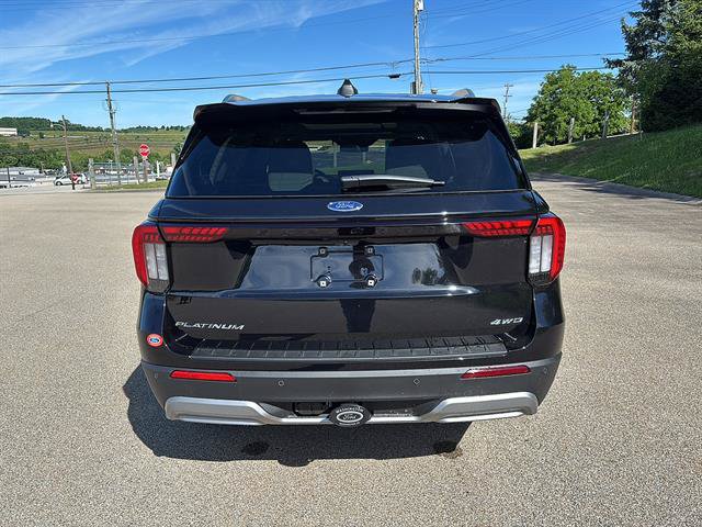 New 2026 Ford Explorer Platinum w/ LUX Leather Package AWD/4WD image 3