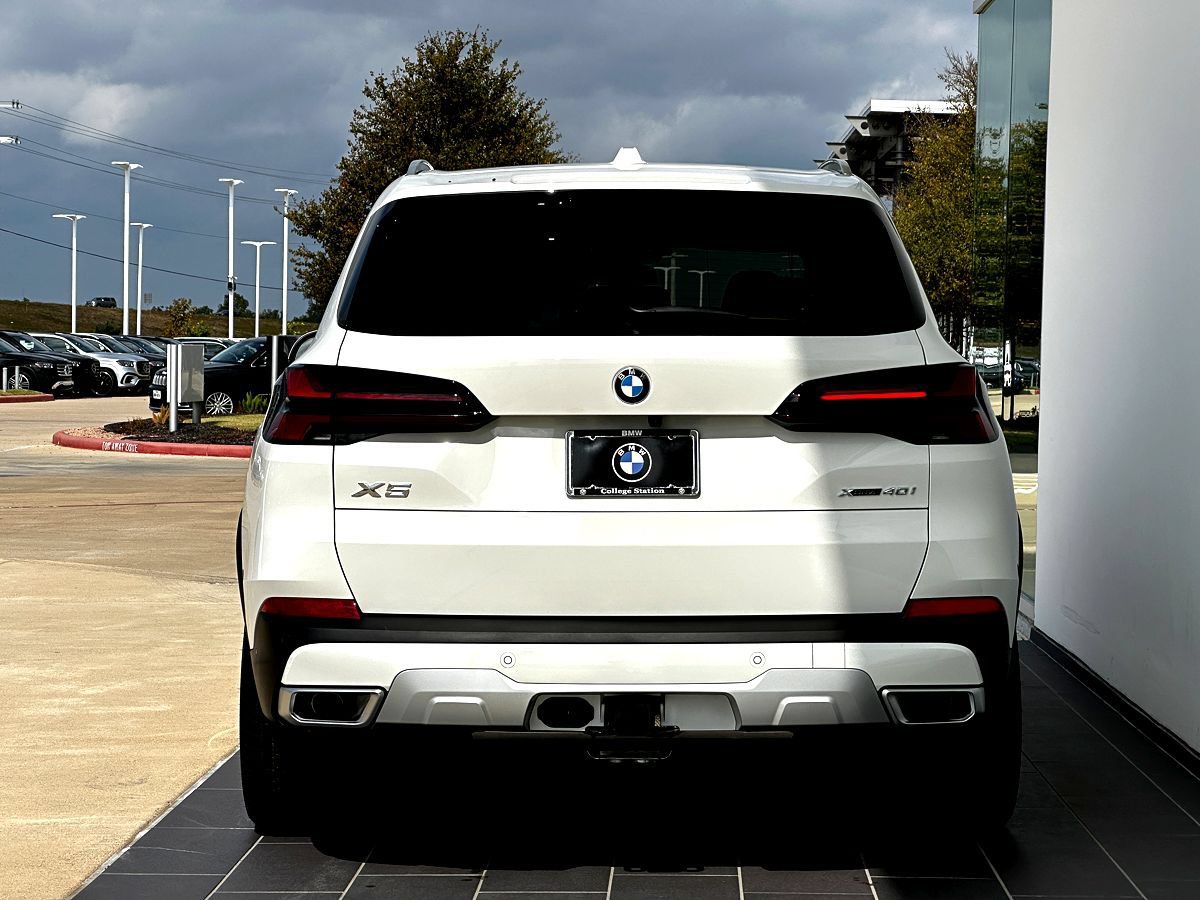 New 2026 BMW X5 xDrive40i AWD/4WD image 6