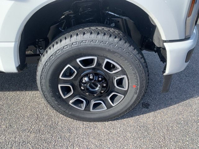 New 2026 Ford F350 Platinum AWD/4WD image 32