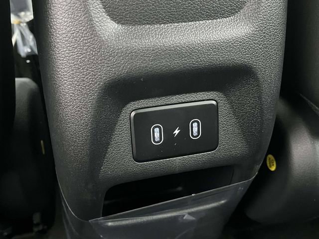 New 2026 Hyundai Venue SEL FWD image 16