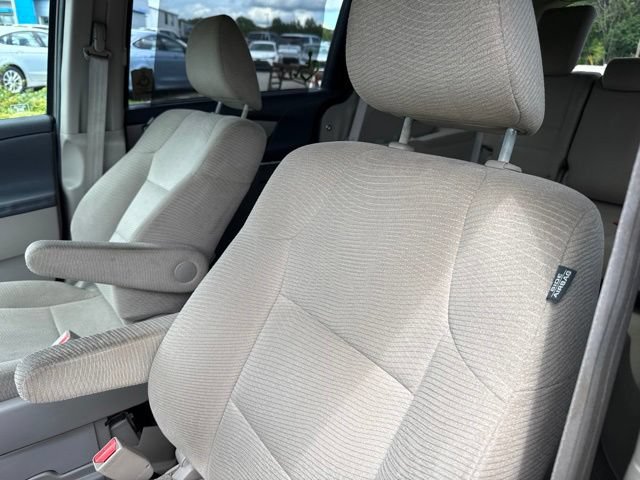 Used 2011 Honda Odyssey EX image 11