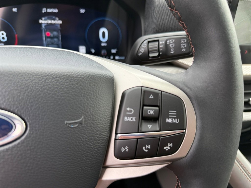 New 2025 Ford Explorer Active w/ Active Comfort Package image 22