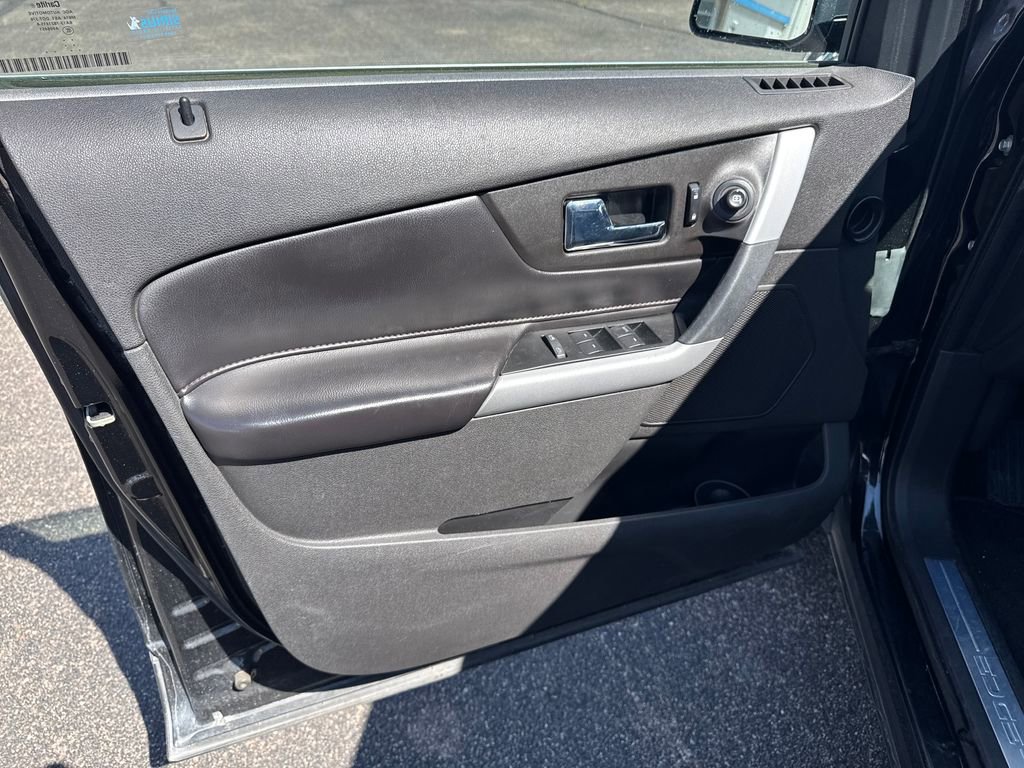 Used 2013 Ford Edge Limited AWD/4WD image 10