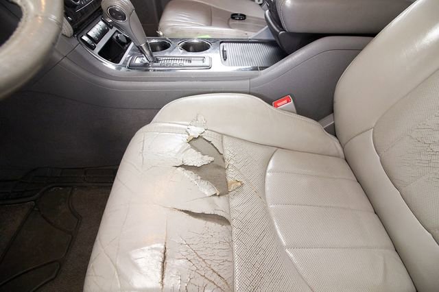 Used 2014 Chevrolet Traverse LTZ w/ LPO, 'HIT The Road' Package image 50