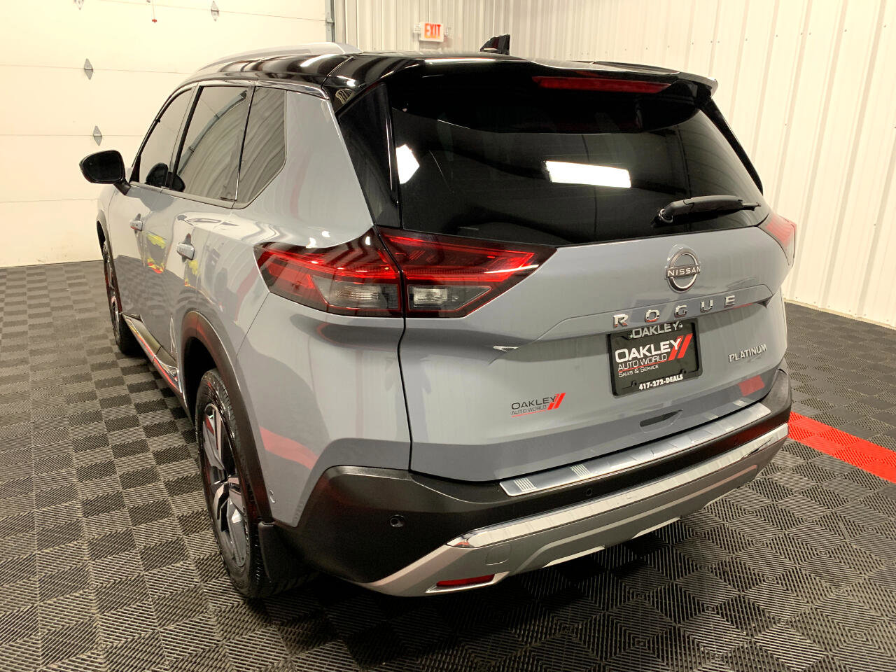 Used 2023 Nissan Rogue Platinum w/ Platinum Premium Package image 17