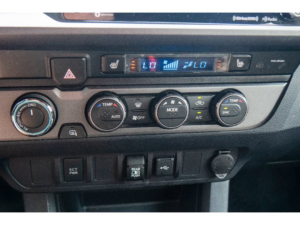 Used 2020 Toyota Tacoma 4x4 Double Cab image 24