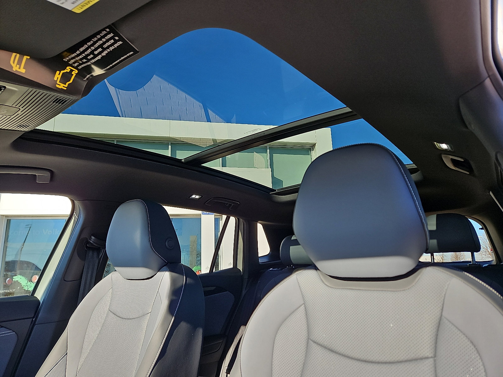 New 2026 Volkswagen Tiguan SE R-Line image 13