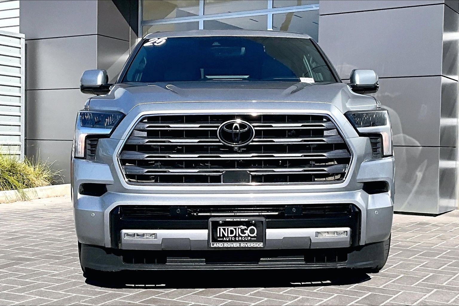 Used 2025 Toyota Sequoia SR5 image 2