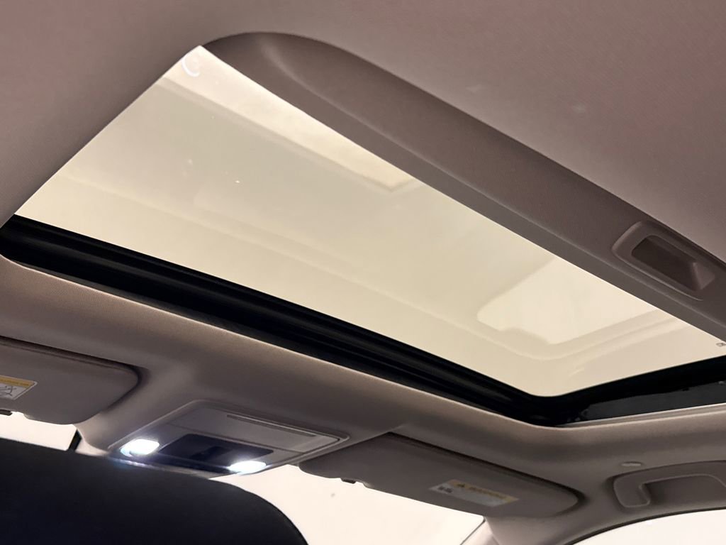 Certified 2025 Honda CR-V EX image 13