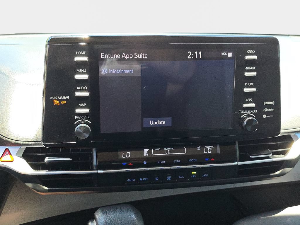 Used 2021 Toyota Sienna LE FWD image 28