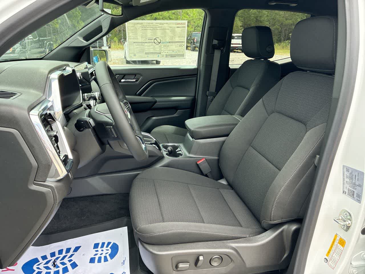 New 2026 GMC Canyon Elevation w/ Convenience Package RWD image 19