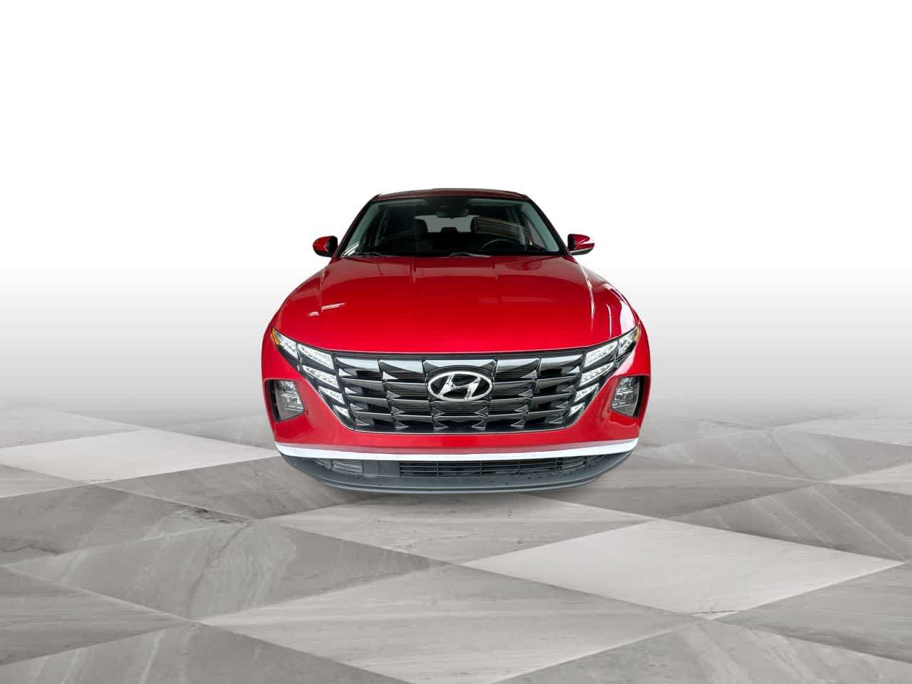Used 2023 Hyundai Tucson SE FWD image 3