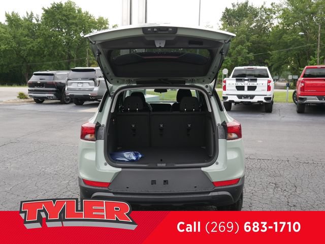 New 2026 Chevrolet TrailBlazer LS w/ LS Convenience Package AWD/4WD image 15