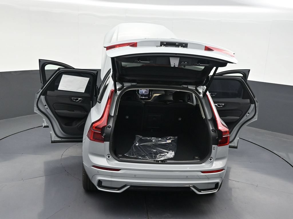 New 2026 Volvo XC60 B5 Ultra AWD/4WD image 33