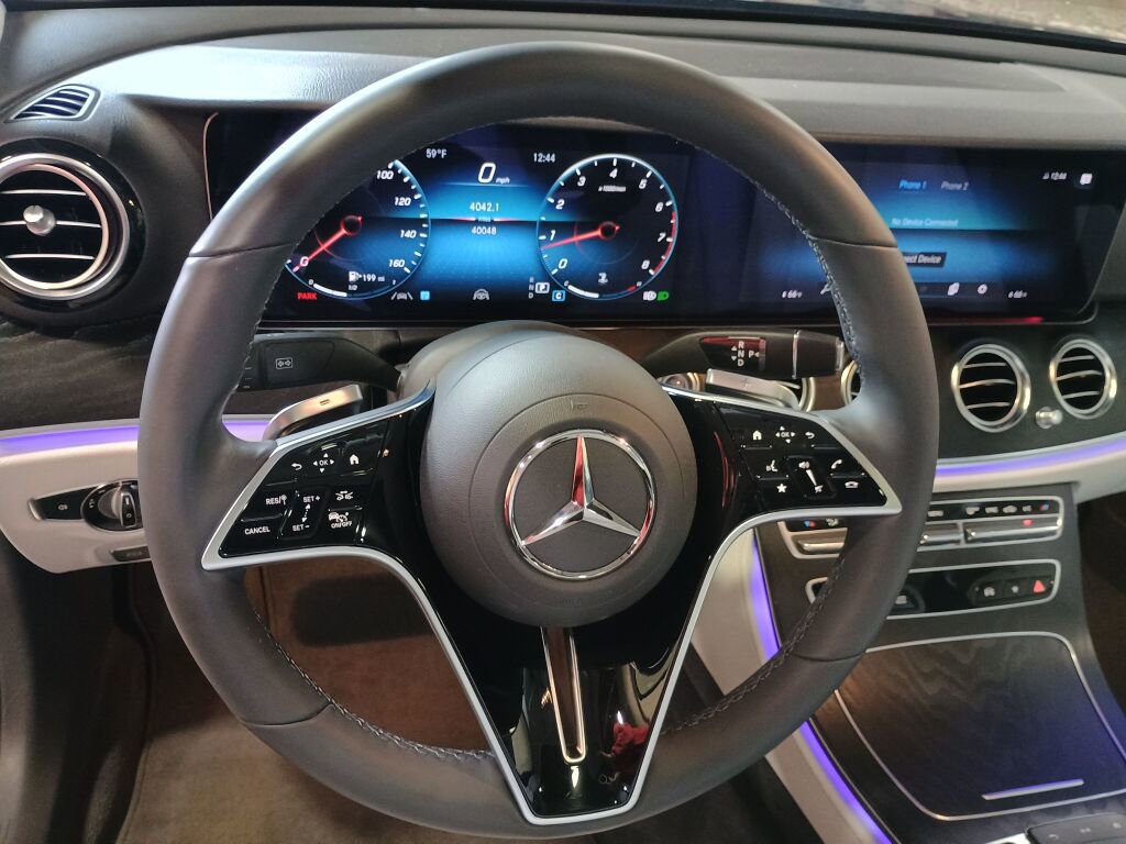 Used 2023 Mercedes-Benz E 350 4MATIC Sedan image 8