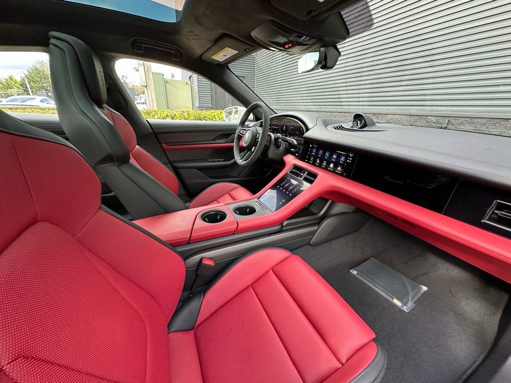 Used 2026 Porsche Taycan GTS image 41