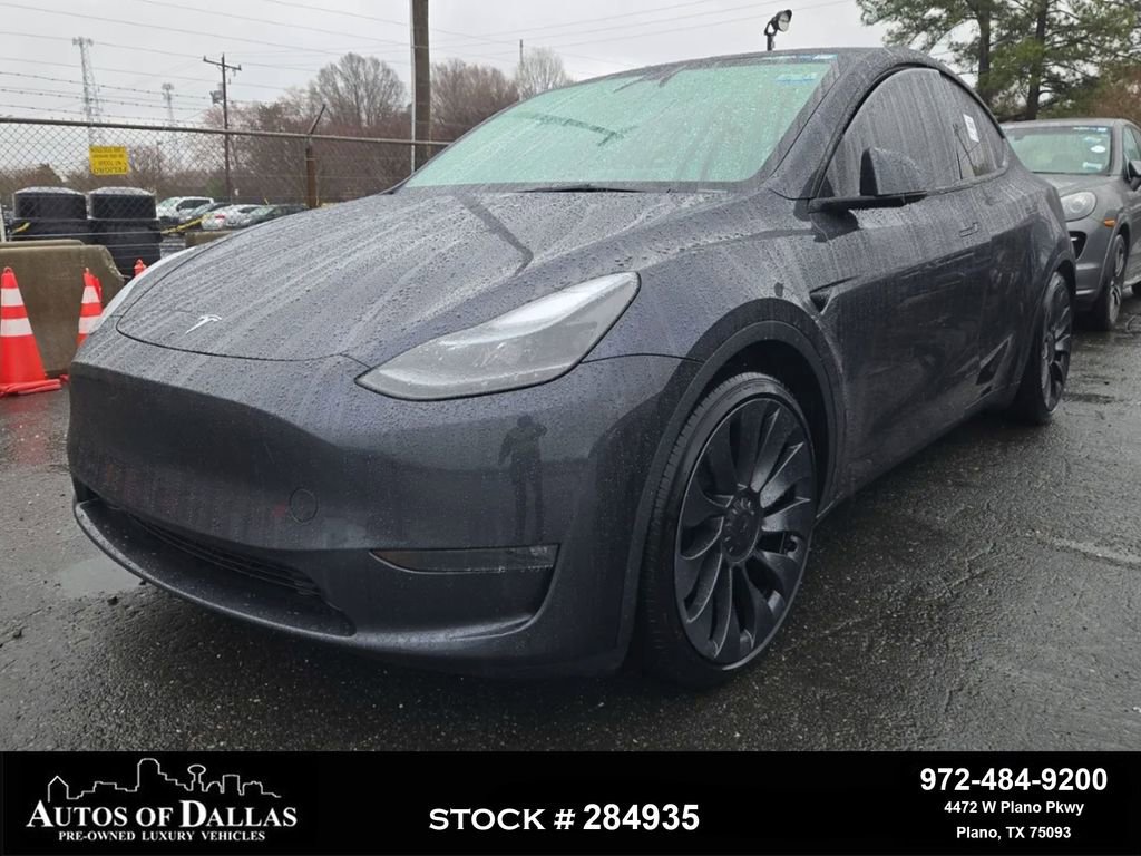 Used 2024 Tesla Model Y Performance image 1